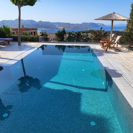 Stergiou Luxury Apartments With Shared Pool Anavyssos Ngoại thất bức ảnh