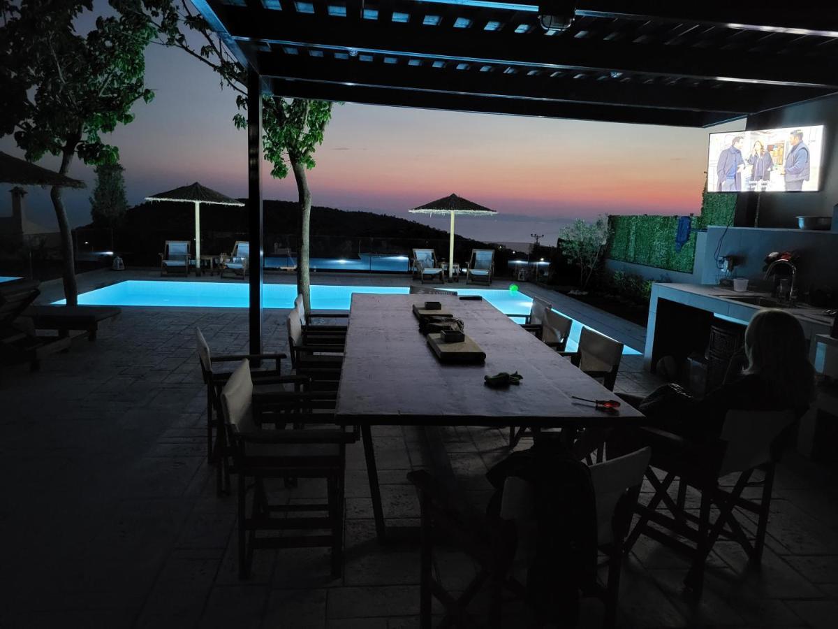 Stergiou Luxury Apartments With Shared Pool Anavyssos Ngoại thất bức ảnh