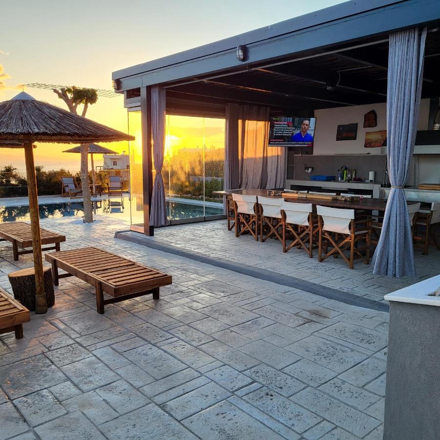 Stergiou Luxury Apartments With Shared Pool Anavyssos Ngoại thất bức ảnh